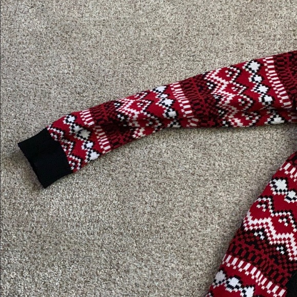 “Ugly” Christmas Sweater!! - Picture 3 of 6